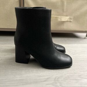 London Rag block heel Chelsea boots
